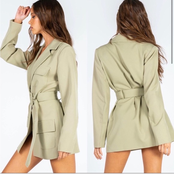 LIONESS Blazer / Dress - Picture 10 of 14